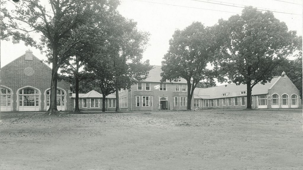 historic photo of original children's hospital at the University of Iowa