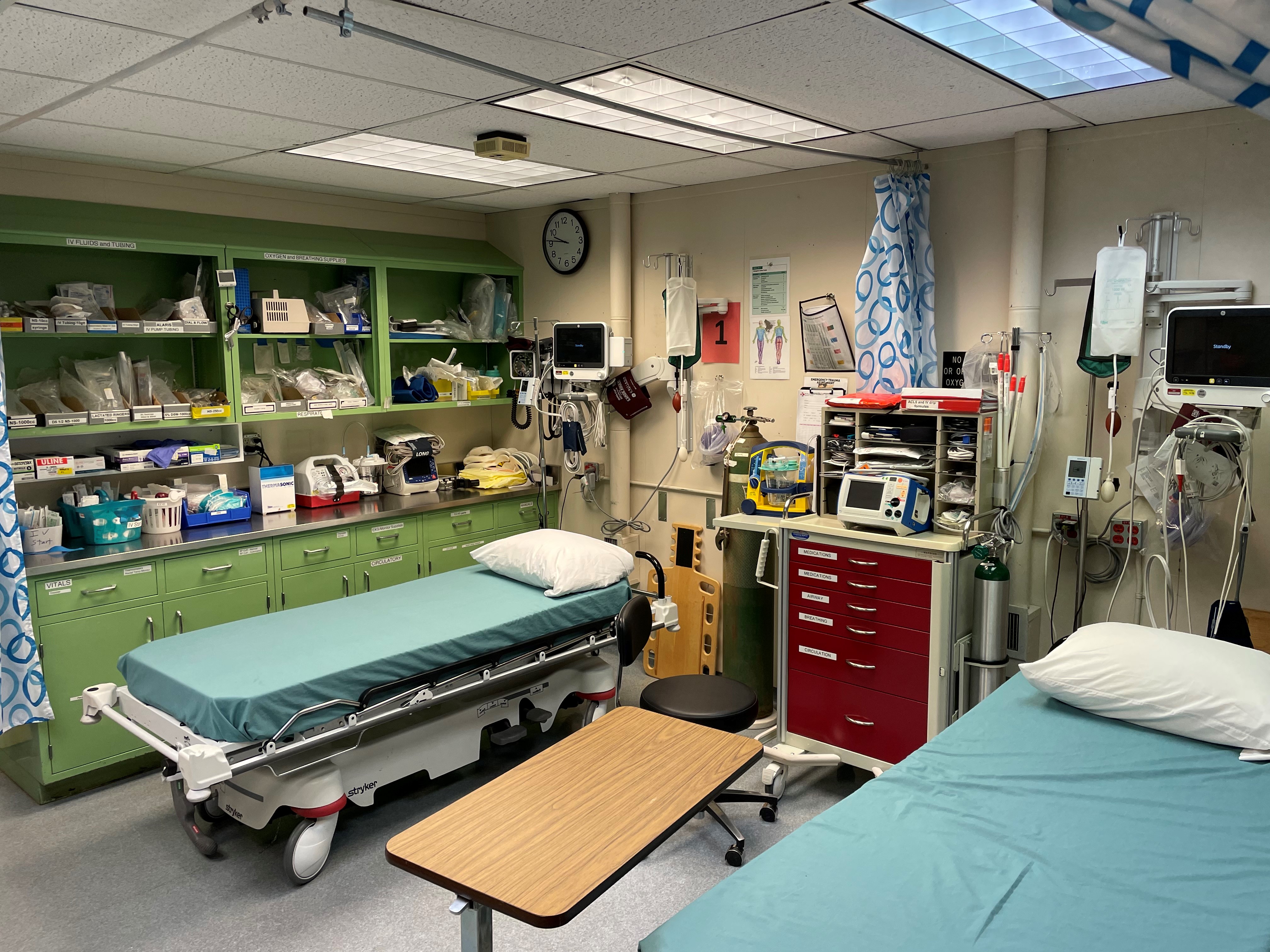 The clinic at McMurdo station has X-ray and lab capabilities as well as a trauma bay with ventilators, defibrillators, and IV pumps.