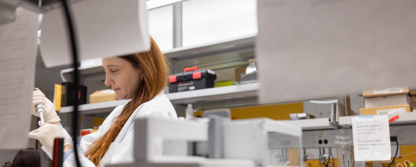 Catherine Marcinkiewcz in lab