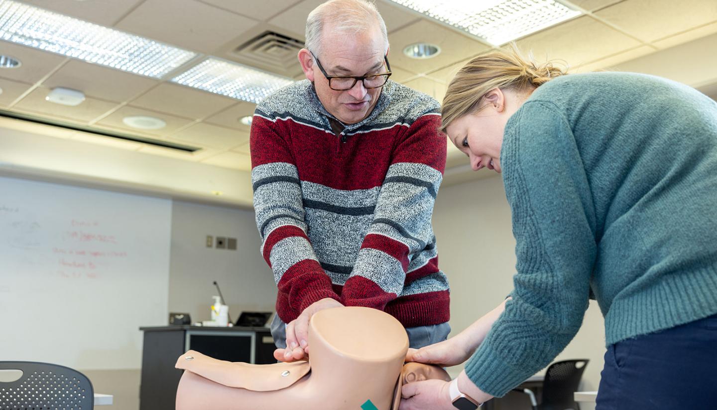 Jeff Quinlan doing a simulation delivery