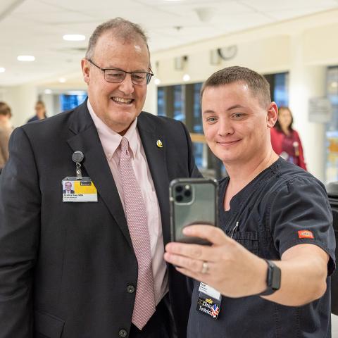 Haws selfie with staff member
