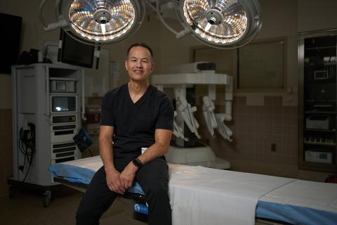 Jason Keonin in Lab